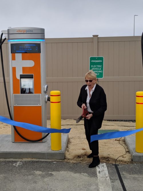 Governor Mills Unveils New Electric Vehicle Fast Charging Station for